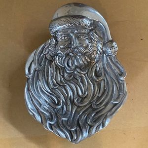 Sheridan handcrafted Santa sliver plate